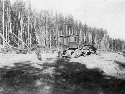 History-Timeline_0008_1945jpg-2